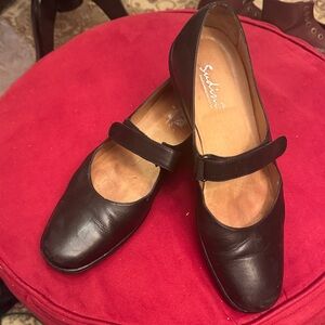 Sudini Elegant Black Mary Jane Flats